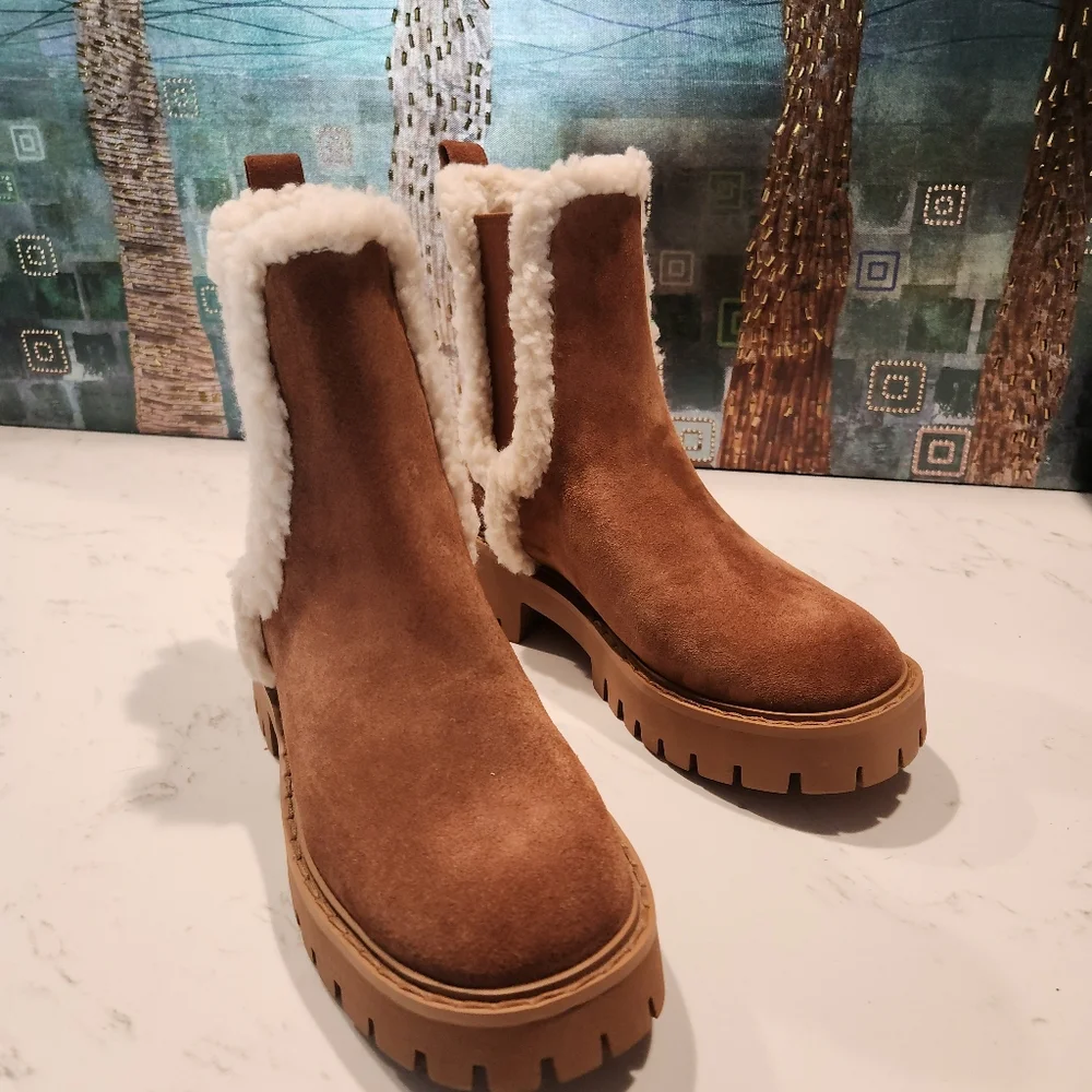 Michael Kors Tan Shearling Chelsea Boots
